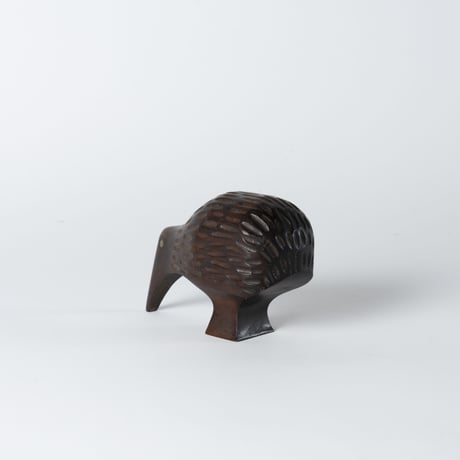 wood carving kiwi