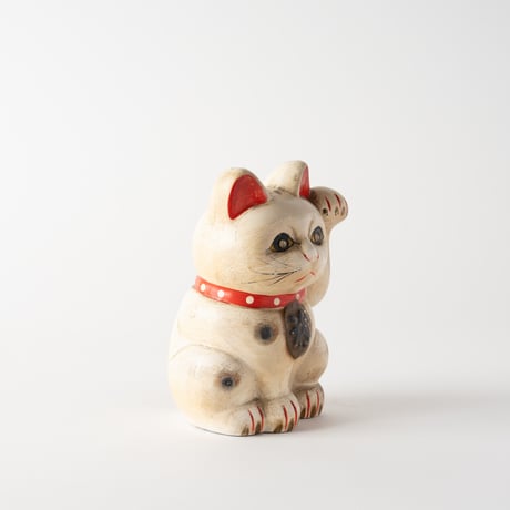 crystal eyes cat