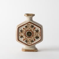 hexagonal vase