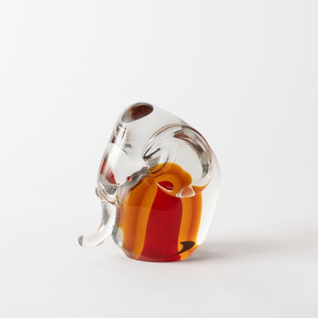 glass elephant