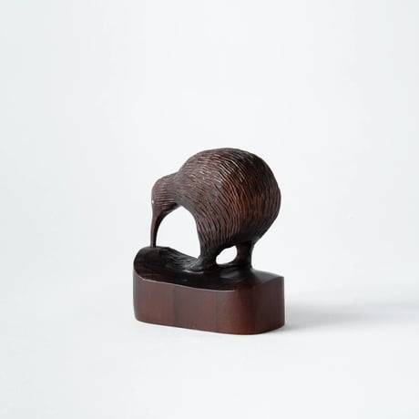 wood carving kiwi