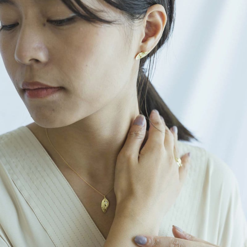 K18 ブロッサムリーフ・ネックレス | atelier mozu