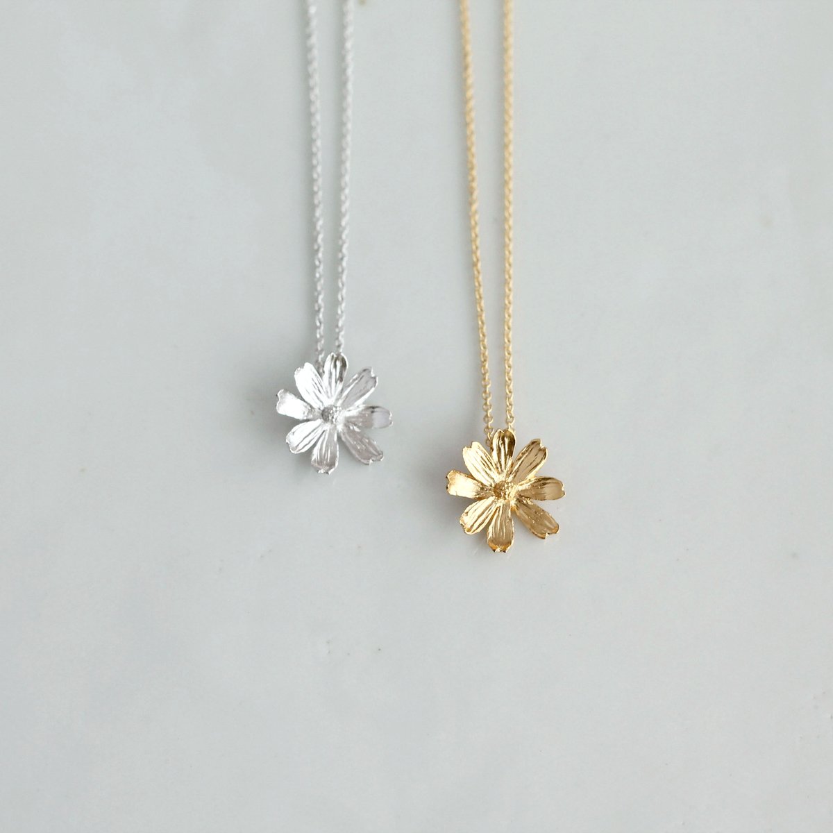 コスモスのネックレス / Cosmos necklace | atelier mozu