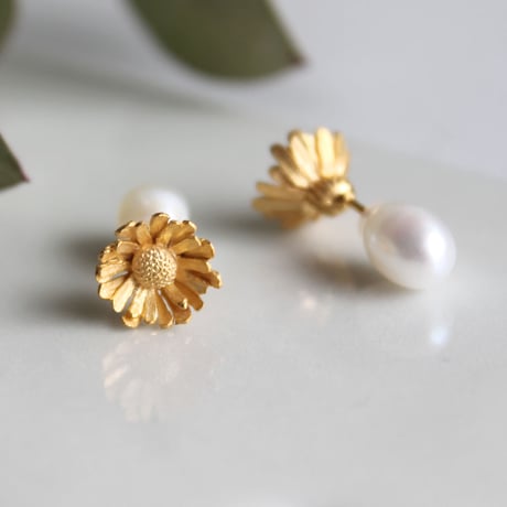 ノースポールピアス / North pole earrings