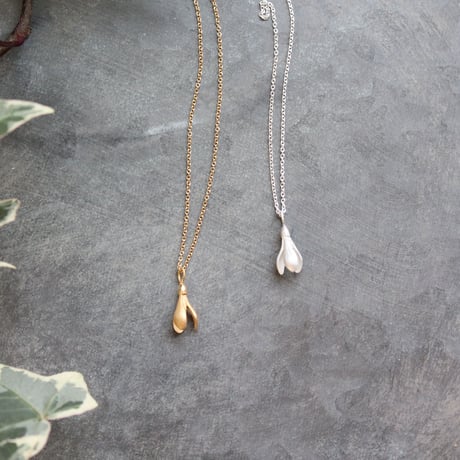 スノードロップのネックレス / Snowdrop necklace