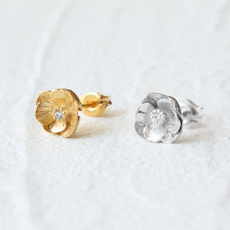 アネモネのピアス / Anemone earrings