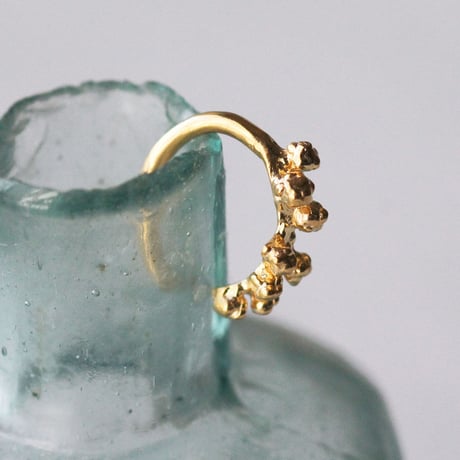 ミモザのイヤーカフ・S size / Mimosa ear cuff - S size -