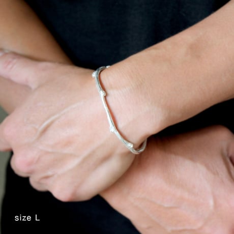 枝のバングル【 silver 】/ Silver branch bangle