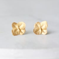 紫陽花のピアス / Hydrangea earrings
