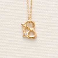 プレッツェルネックレス / Pretzel necklace