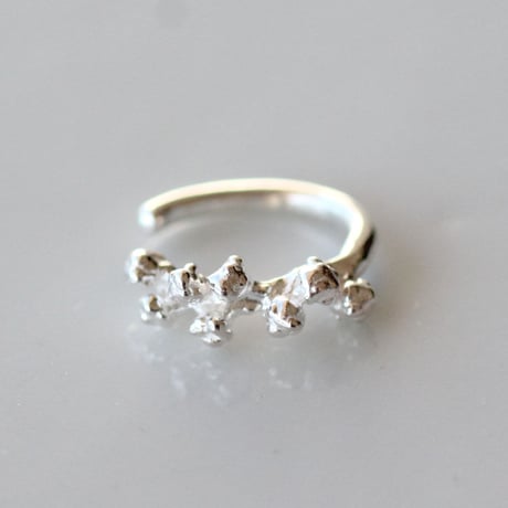 ミモザのイヤーカフ・S size / Mimosa ear cuff - S size -