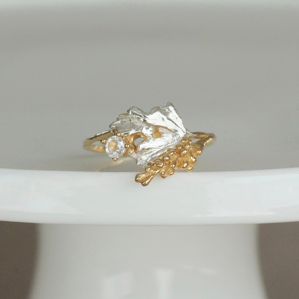Lavender & mum leaf ring | atelier mozu