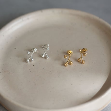 ミモザのピアス / Mimosa earrings