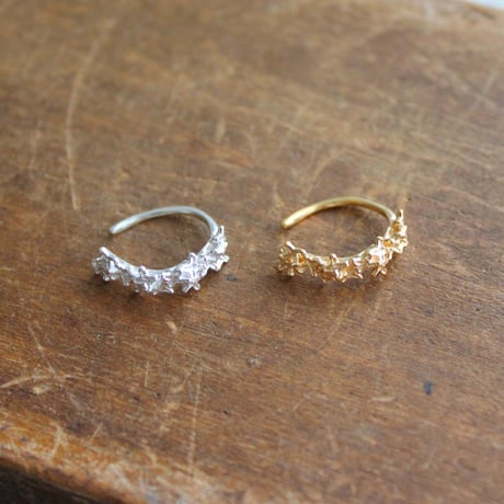 金木犀のイヤーカフ・L size / Osmanthus flowers ear cuff - L size -