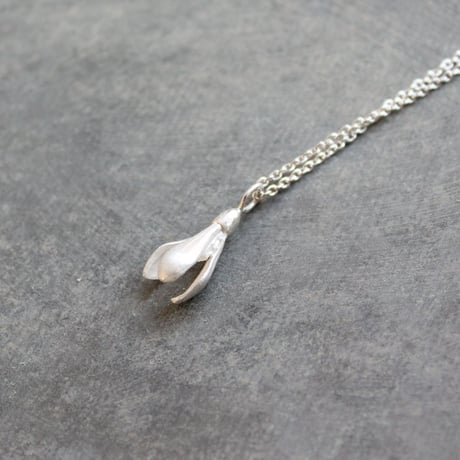 スノードロップのネックレス / Snowdrop necklace