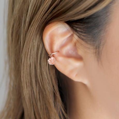 さくらのイヤーカフ / Cherry blossom ear cuff