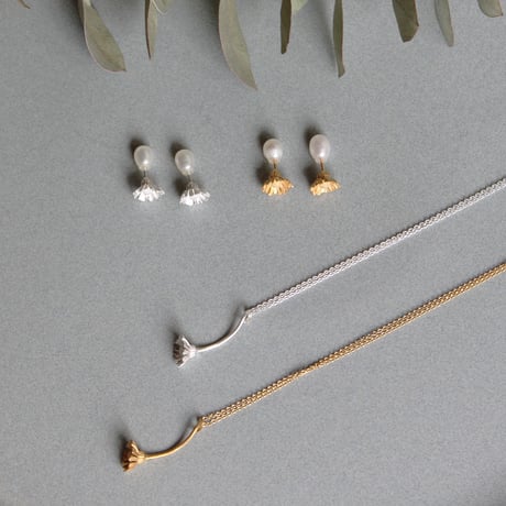 ノースポールピアス / North pole earrings