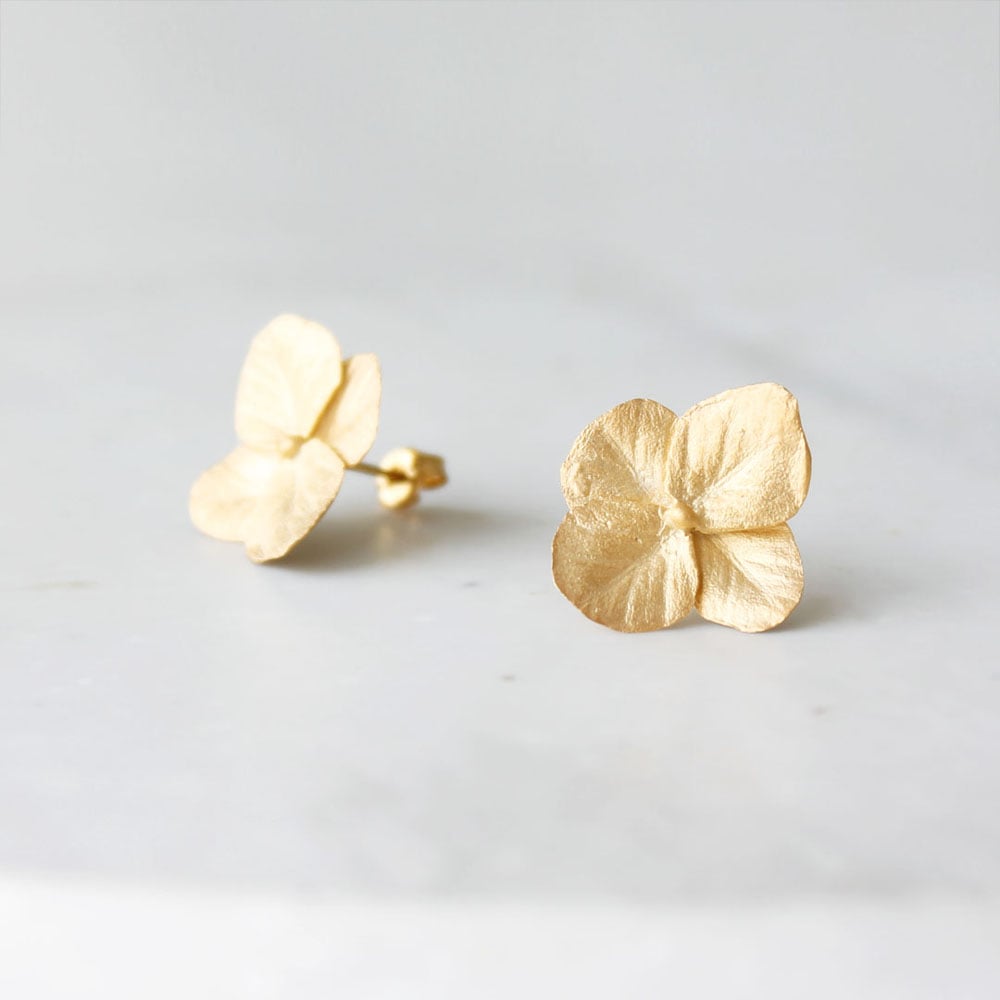 紫陽花のピアス / Hydrangea earrings | atelier mozu