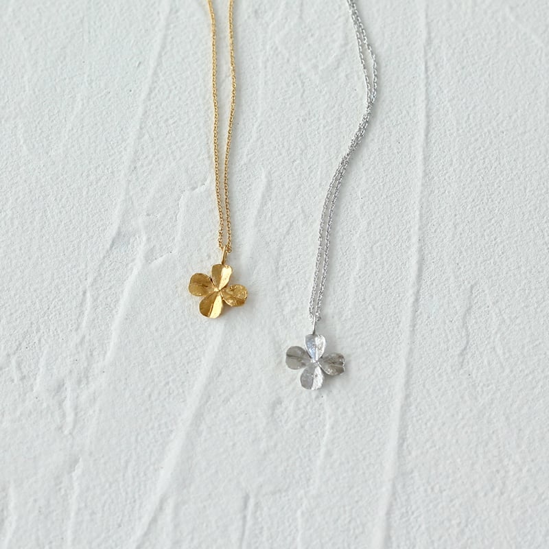 クローバーのネックレス | atelier mozu