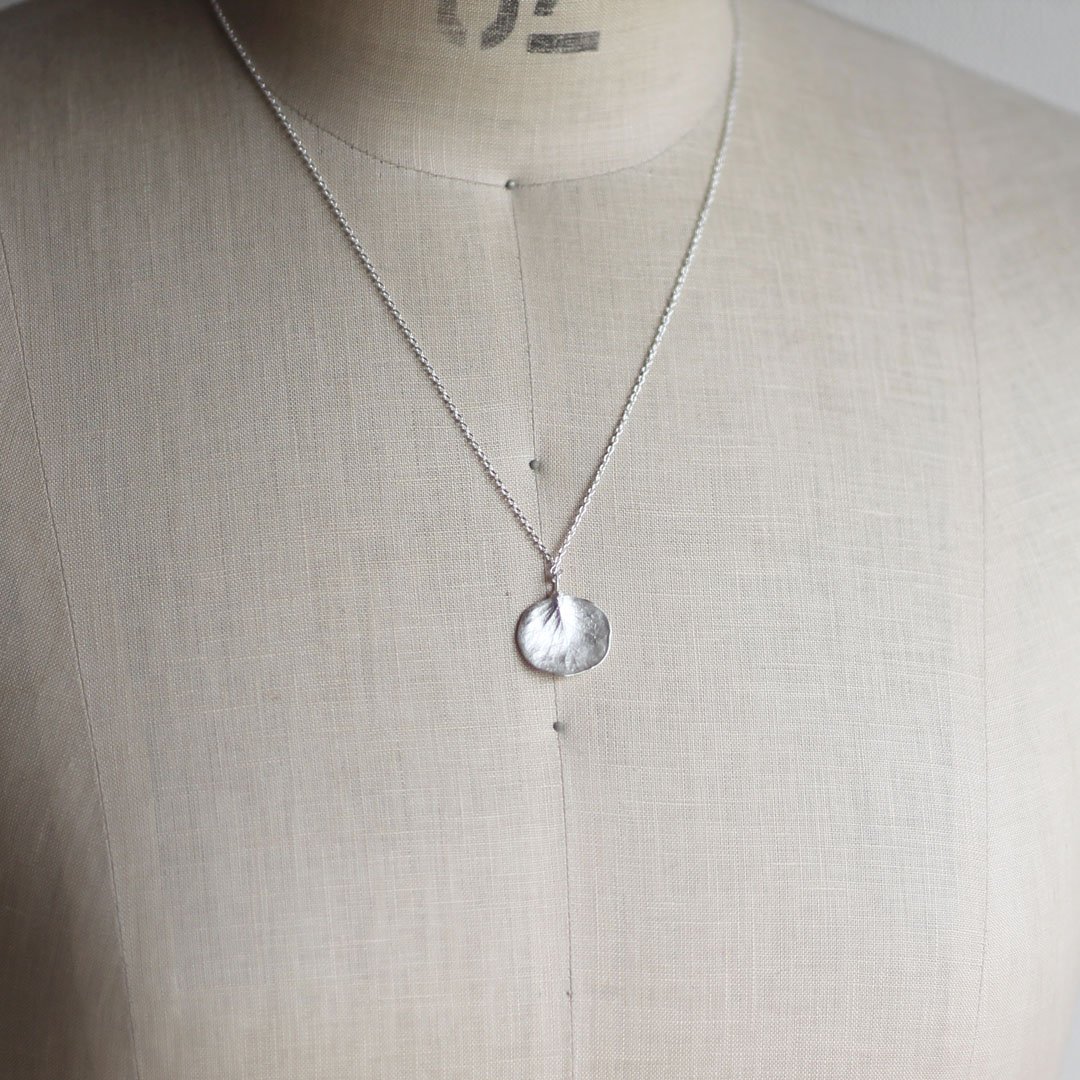 ユーカリプト　ネックレス ユーカリのネックレス / Eucalyptus necklace | atelier mozu