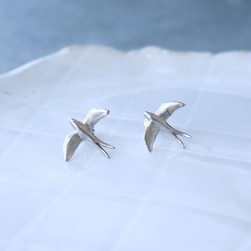 つばめのピアス / Swallow earrings | atelier mozu