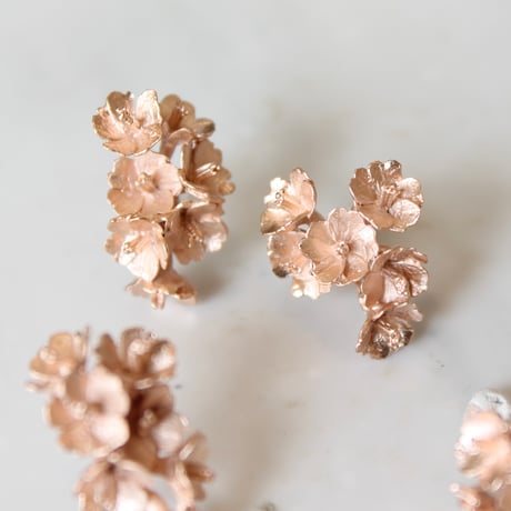 Bloomy sakura earrings