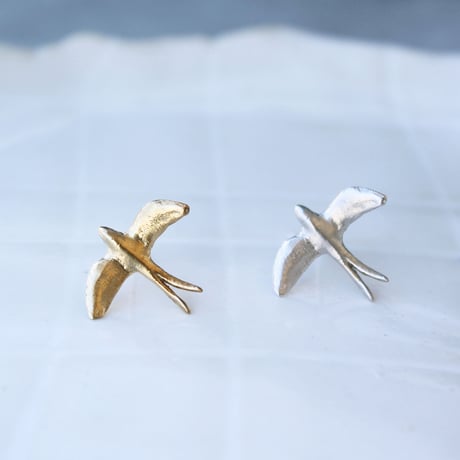 つばめのピアス / Swallow earrings
