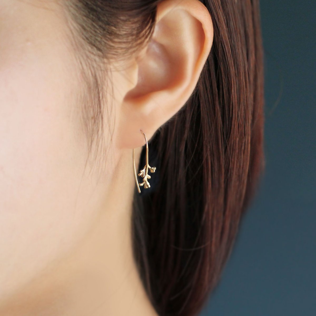 オリーブのつぼみのピアス / Olive buds earrings | atelier mozu