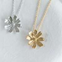 コスモスのネックレス / Cosmos necklace