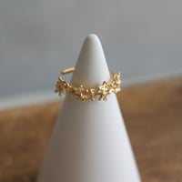 金木犀のイヤーカフ・L size / Osmanthus flowers ear cuff - L size -