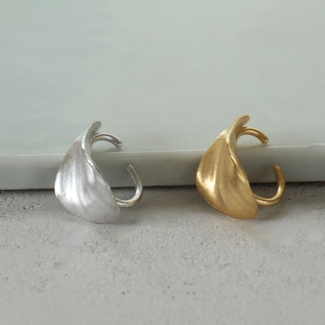 Petal ear cuff