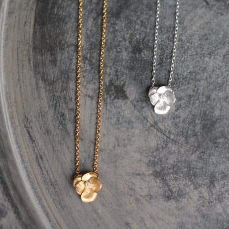 パンジーのネックレス / Pansy necklace