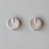ユーカリのイヤリング / Eucalyptus clip on earrings