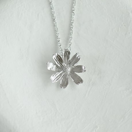 コスモスのネックレス / Cosmos necklace