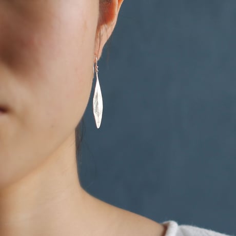 オリーブのピアス / Olive leaf earrings