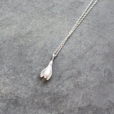 スノードロップのネックレス / Snowdrop necklace