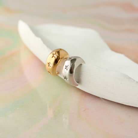 星空のイヤーカフ / Starry night sky ear cuff