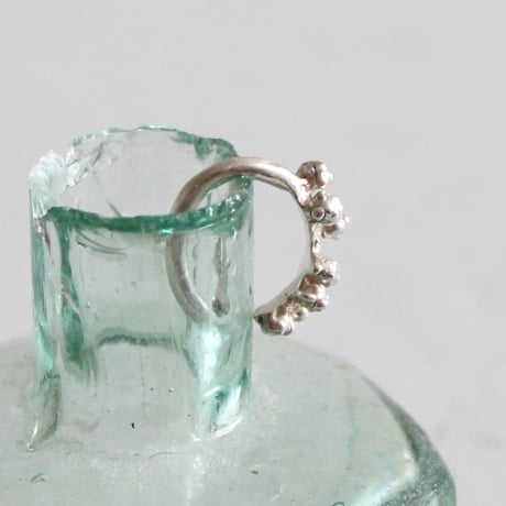 ミモザのイヤーカフ・S size / Mimosa ear cuff - S size -