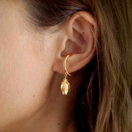 Campanula ear cuff