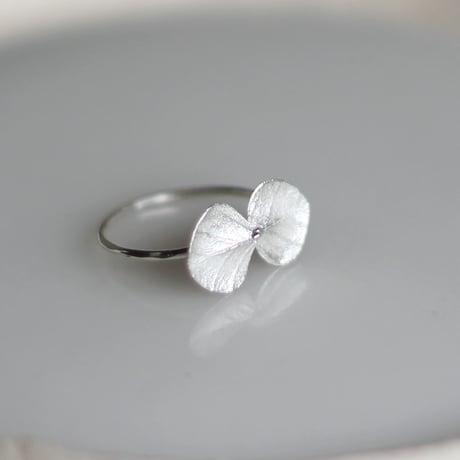 Eucalyptus ring