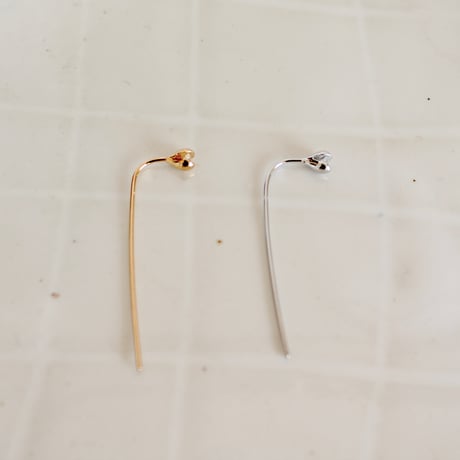 タイニーシードピアス / Tiny seed earrings