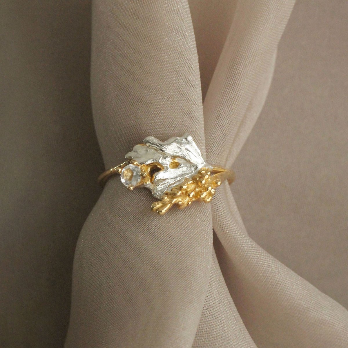 Lavender & mum leaf ring | atelier mozu