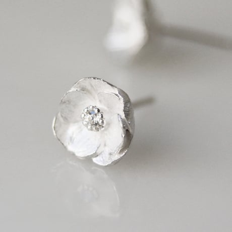 アネモネのピアス / Anemone earrings