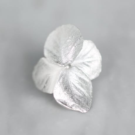 紫陽花のピアス / Hydrangea earrings