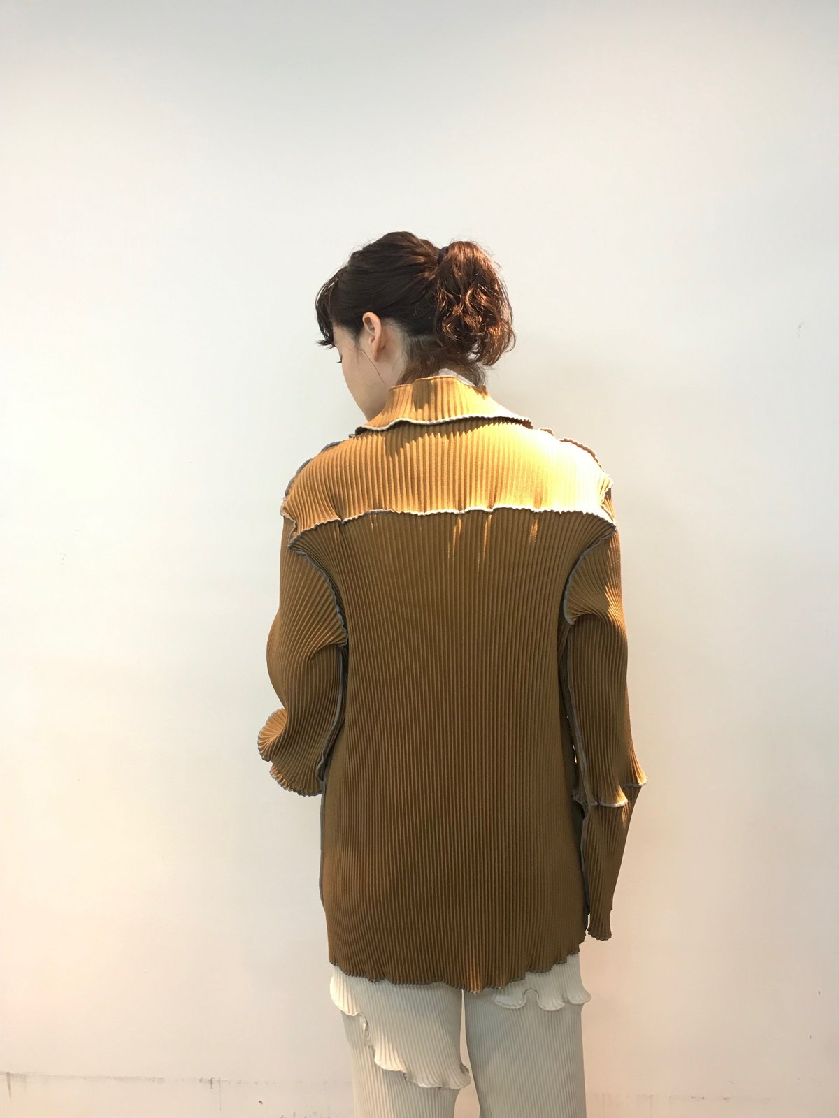 kotohayokozawa pleats coat | melange