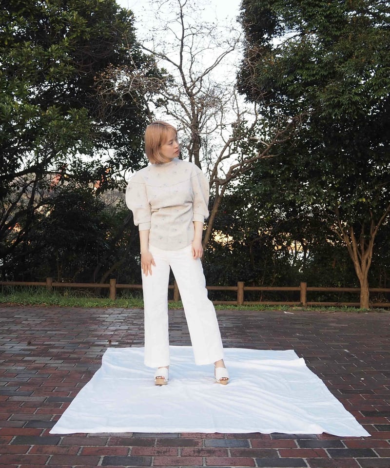 DECO depuis 1985 SHRINK LACE VOLUME SLEEVE TOPS｜HOLIDAY（ホリデイ 