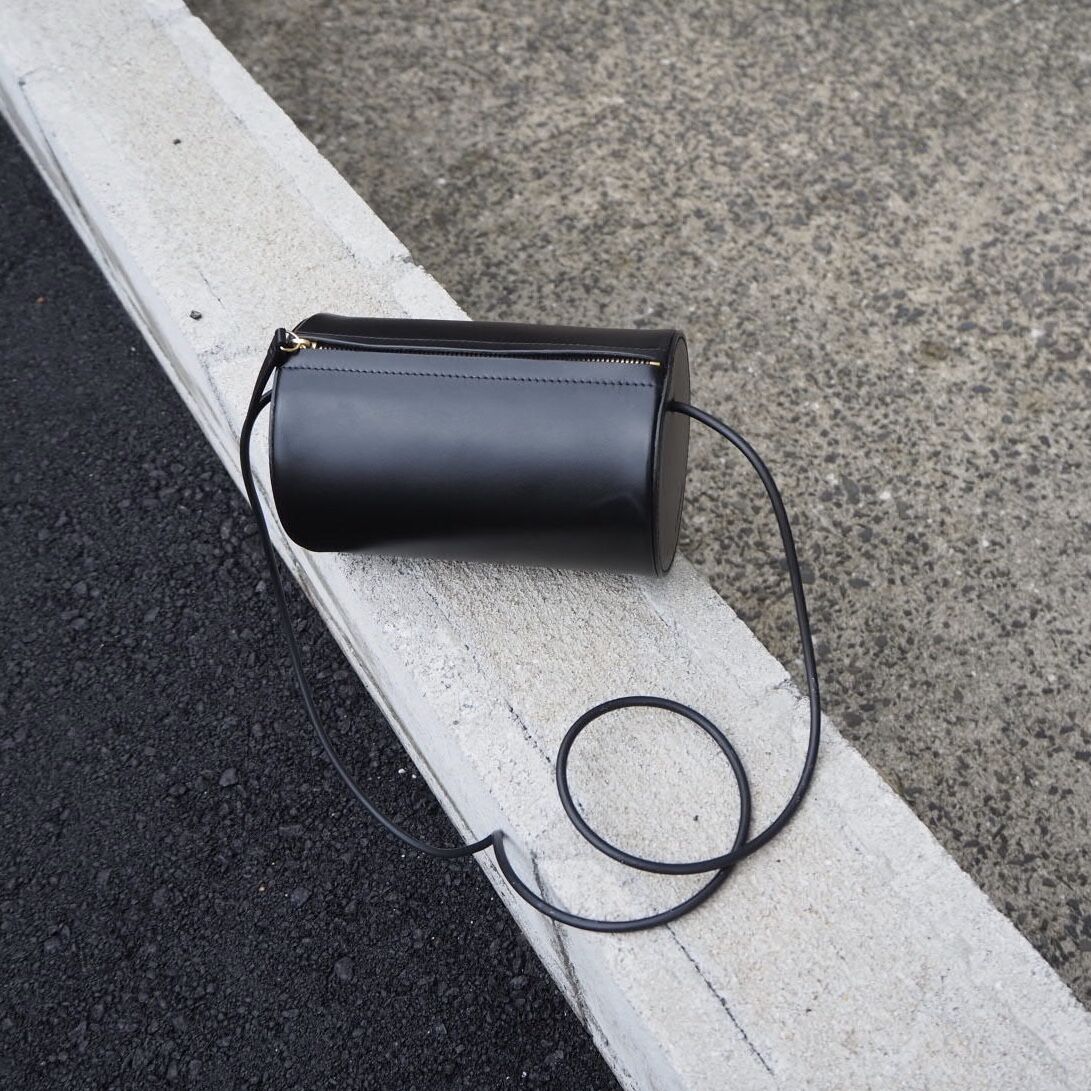 BUILDING BLOCK - CYLINDER SLING - | melange BUILDING BLOCK - CYLINDER SLING - | melange