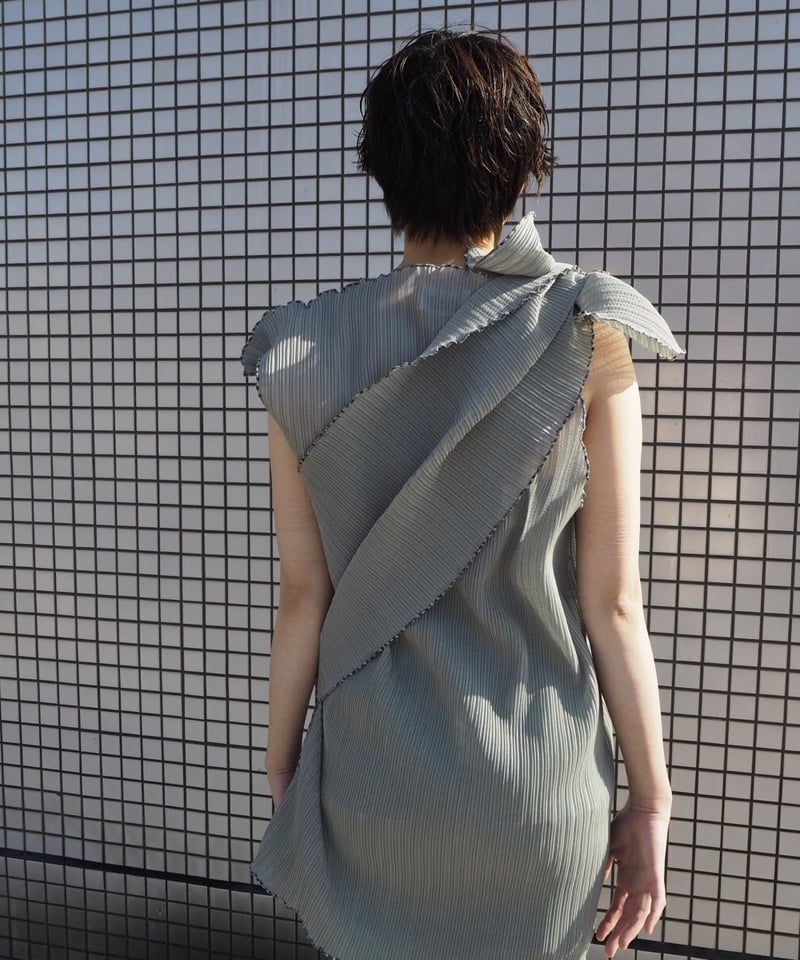 kotohayokozawa pleated mini dress | melange 