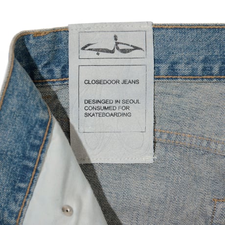 CLOSE DOOR CD RELAXED JEAN MEDIUM WASHING