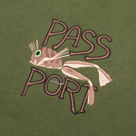 PASSPORT FROG LURE ORGANIC FLEECE SWEATER DARK OLIVE